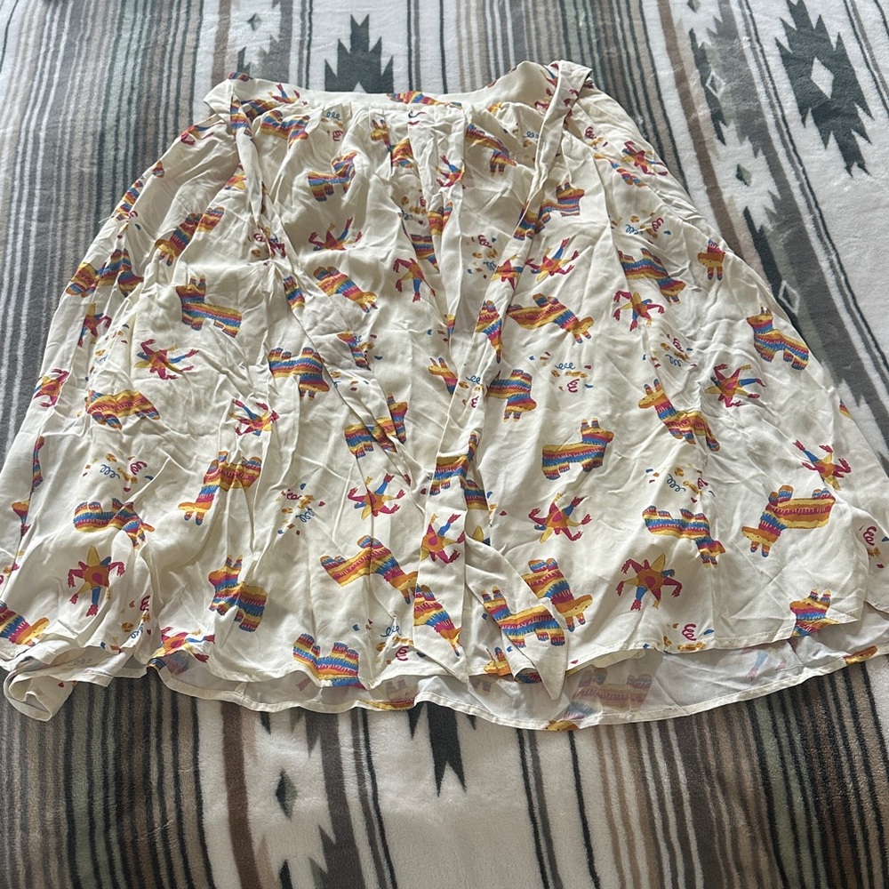 Modcloth Cream A-Line Skirt with Colorful Pattern size large NWOT